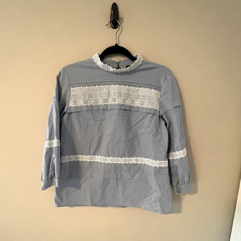 BANANA REPUBLIC LINEN BLOUSE